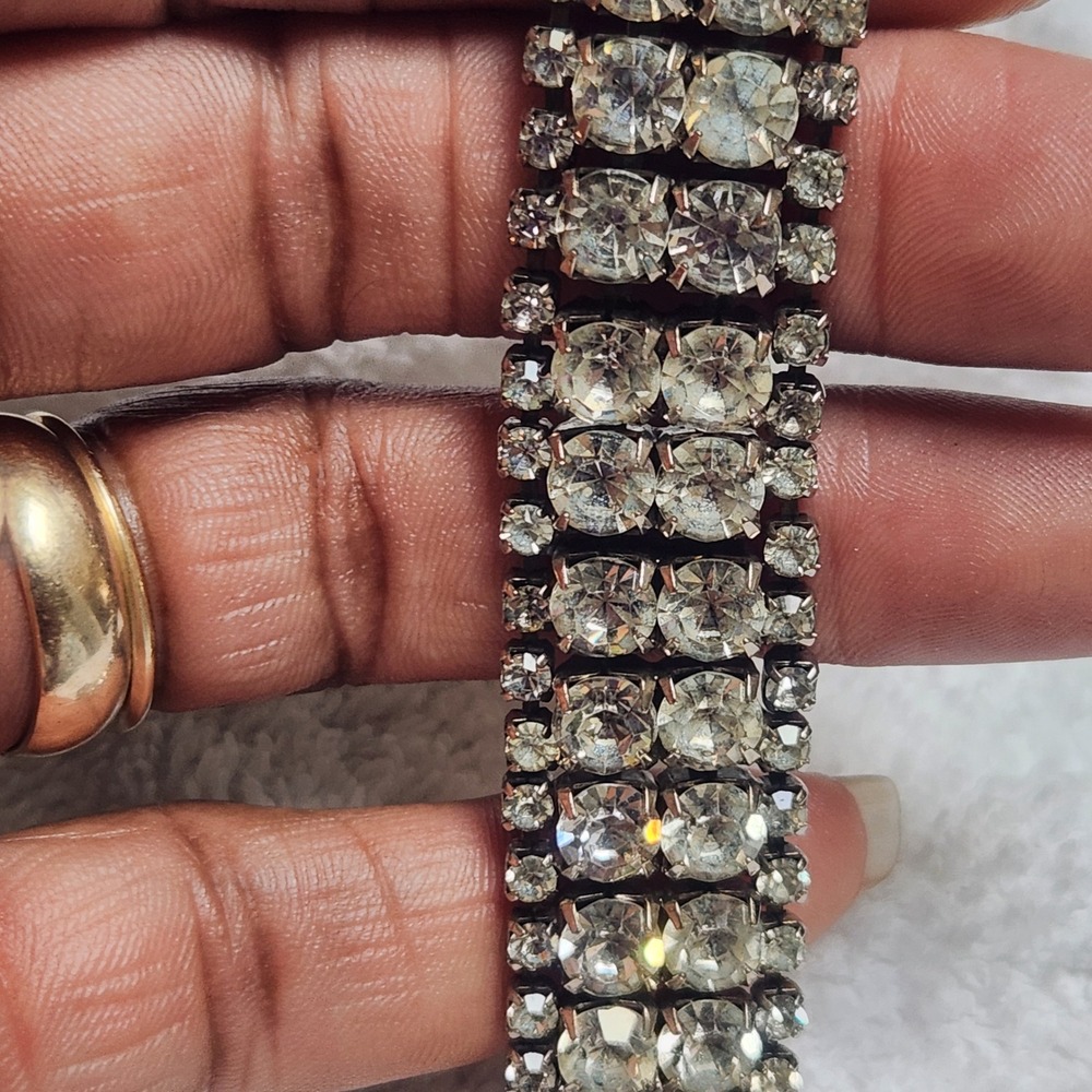Vintage Four Row Clear Rhinestone Silver Tone Bracelet Formal Bridal Statement - Picture 12 of 13